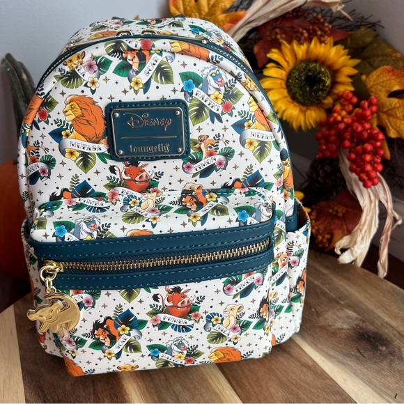 Loungefly Lion King Tattoo Mini Backpack White Navy - Picture 1 of 8